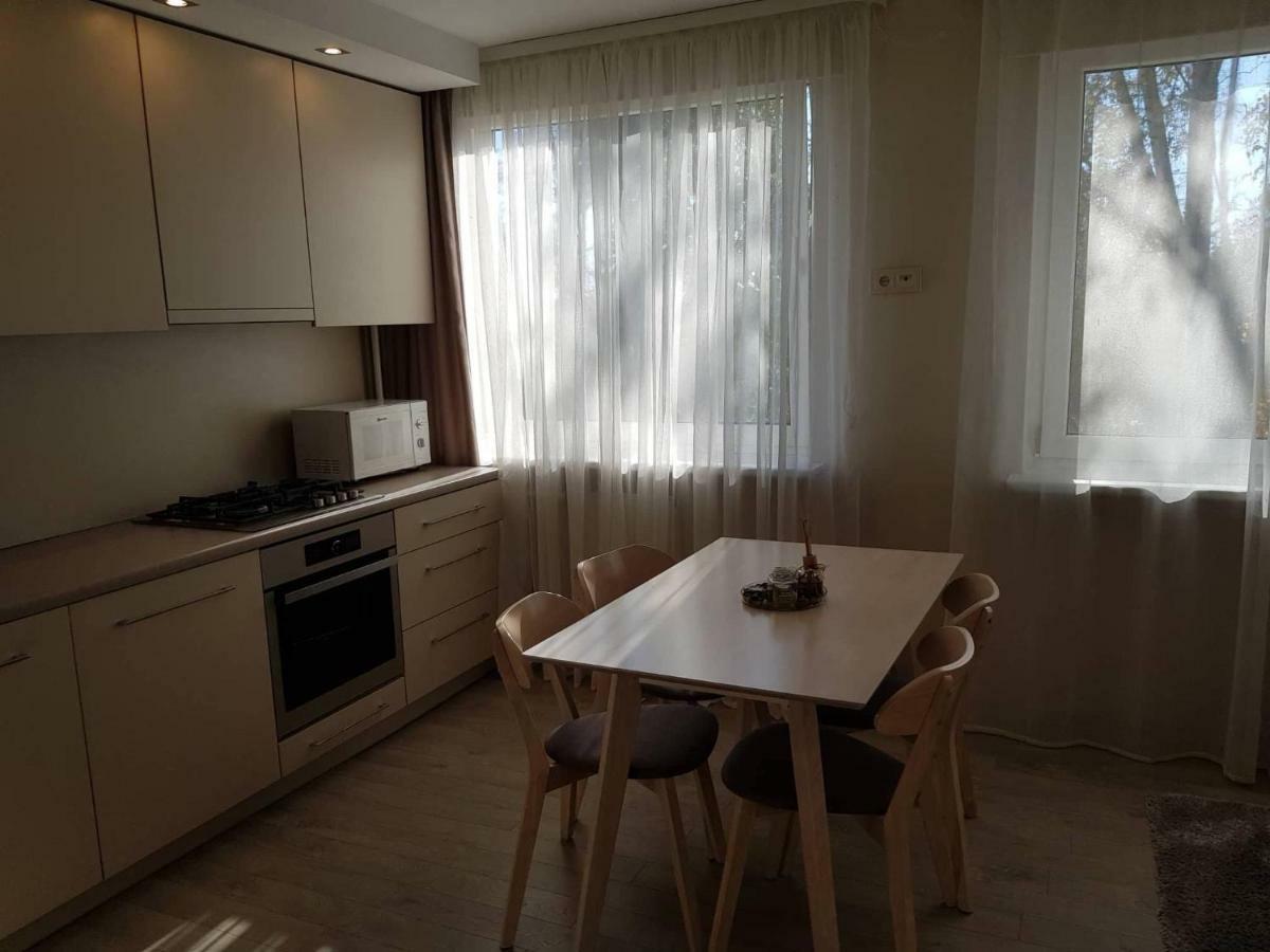 Apartamentai Vilniaus Street Šiauliai Exteriör bild