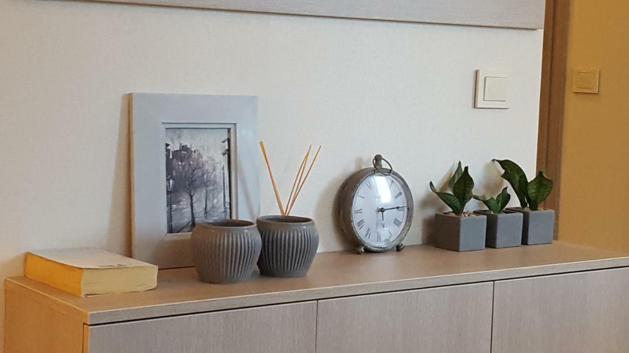 Apartamentai Vilniaus Street Šiauliai Exteriör bild
